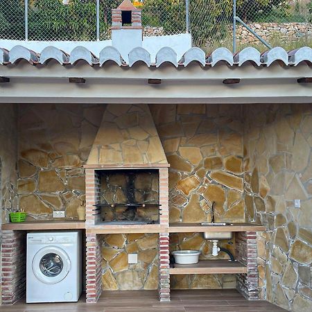 Amazing Home In Frigiliana With Kitchen Zewnętrze zdjęcie